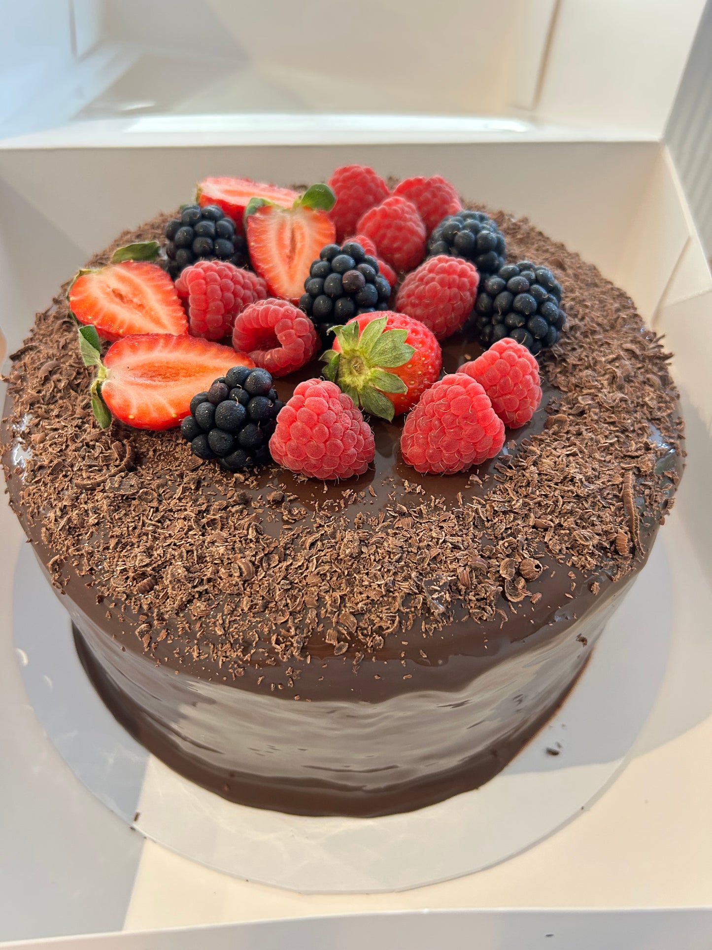 Chocolate Cake with Fudge